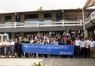 Somos Microsoft Showcase School