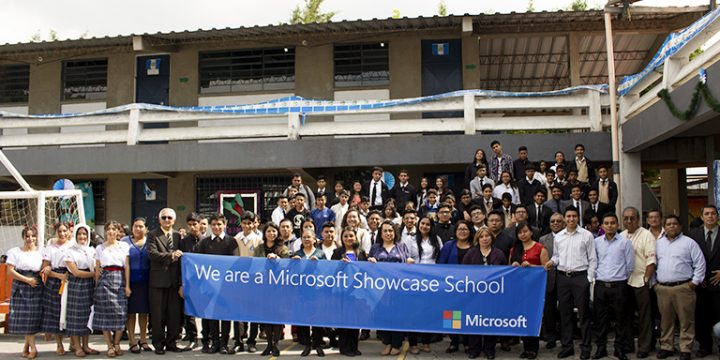 Somos Microsoft Showcase School